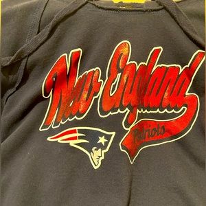 NFL patriots women’s sweatshirt